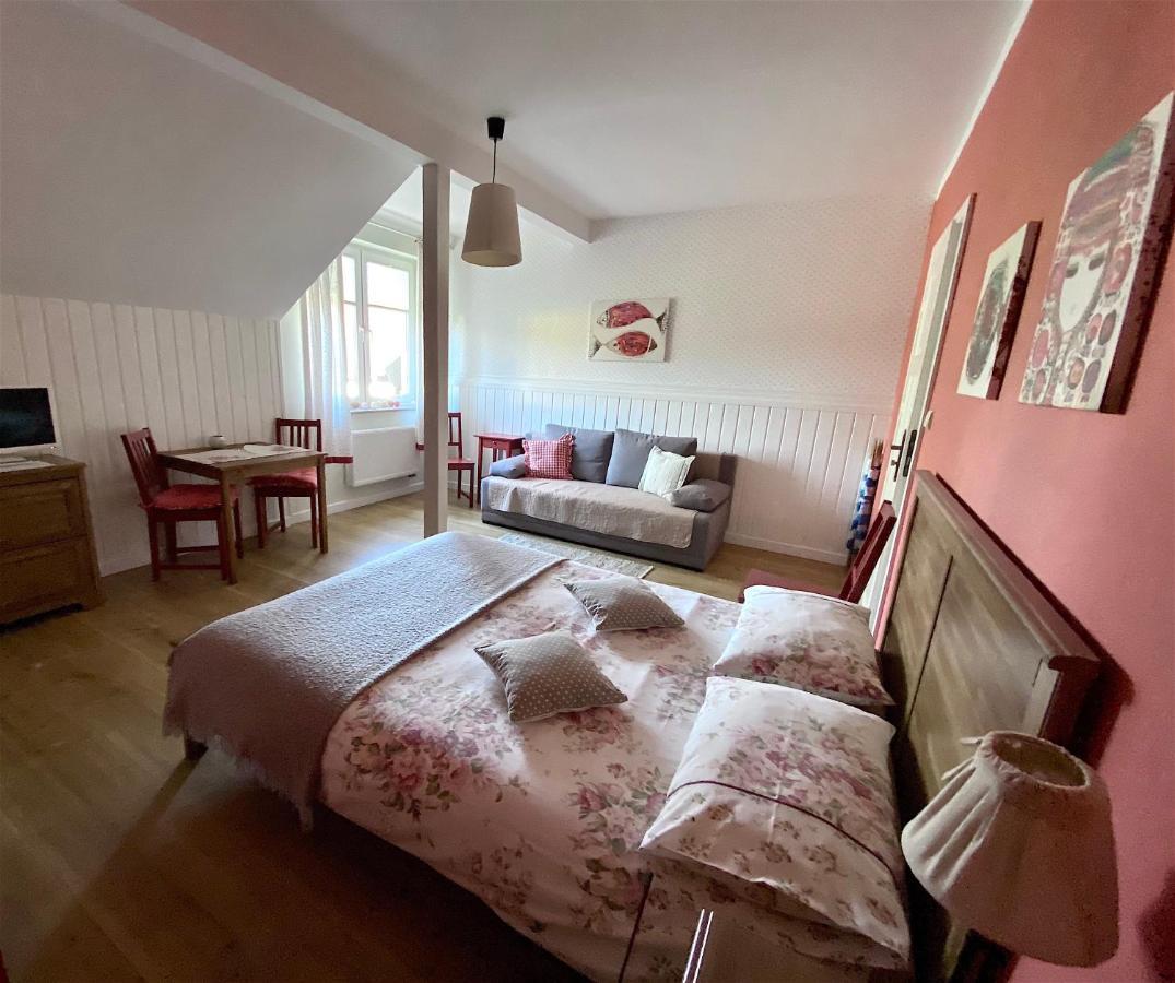 Szary Domek Apartamenty Ustka Exterior photo